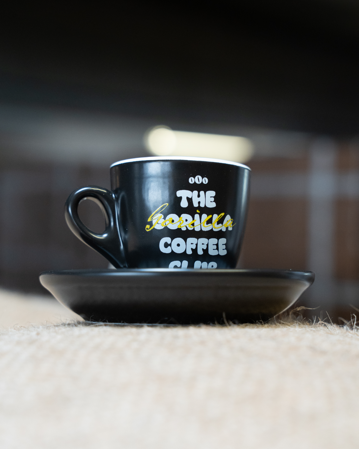 Espressotassen mit Unterteller "The Gorilla Coffee Club" 2er SET