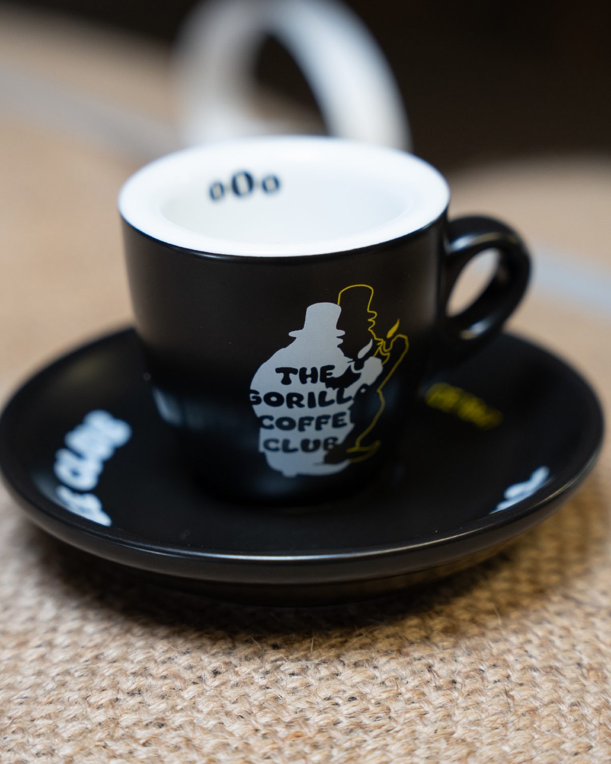 Espressotassen mit Unterteller "The Gorilla Coffee Club" 2er SET